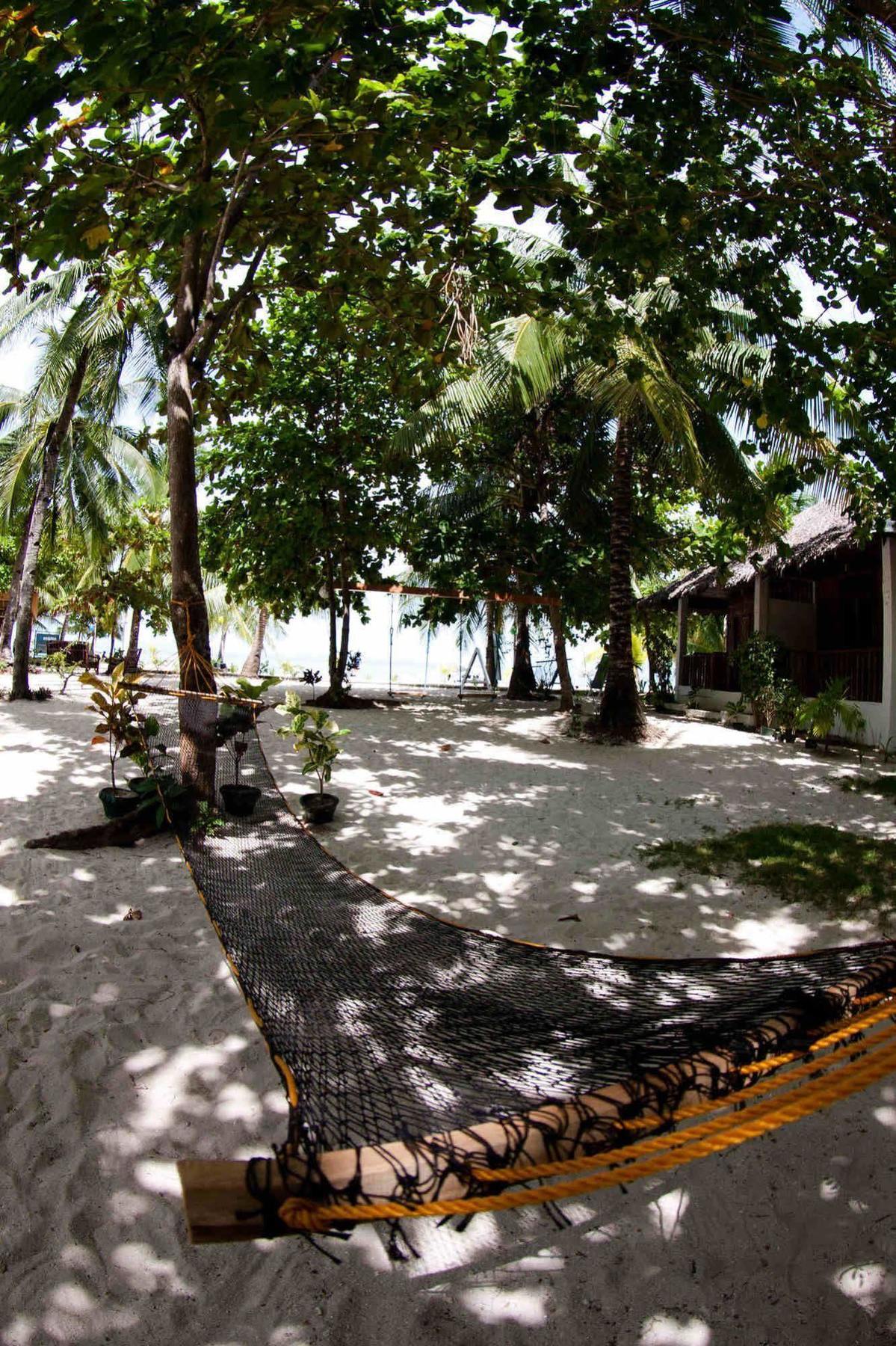 Evolution Dive And Beach Resort Isola di Malapascua Esterno foto